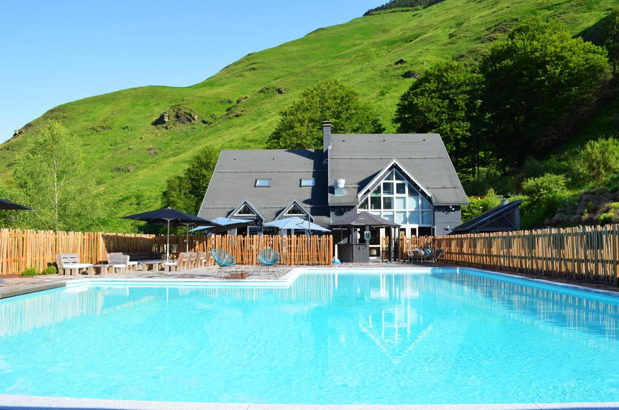 Iskoe Chalets-Hoetel, Col D'Aubisque Gourette Exterior photo